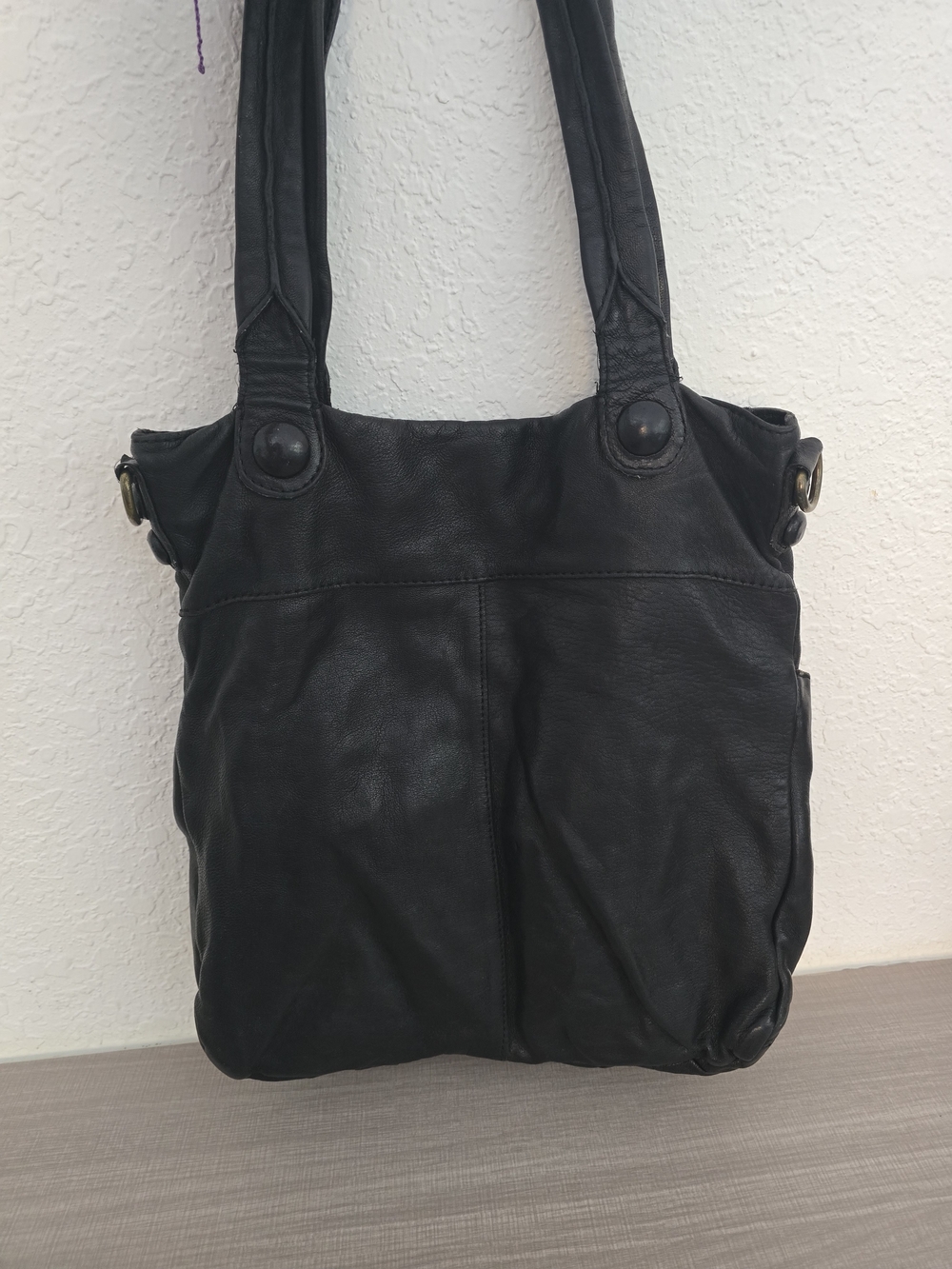 Linea Pelle Collection Black Leather Shoulder Bag Tote - Multi-Pocket - Picture 6 of 15